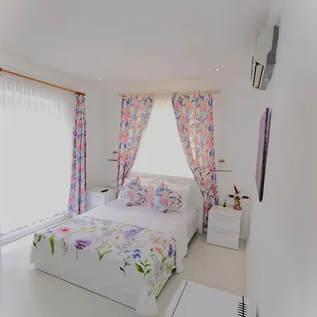 Denizkizi Butik * קוצ'וקויו